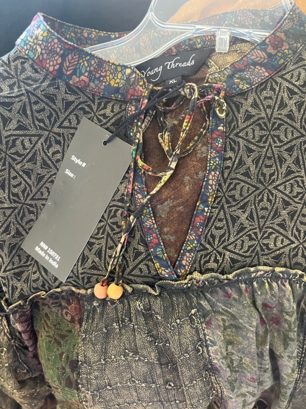 Young Threads rustic natural tiered tunic top in Olive plum and Multi patchwork - Picture 12 of 13